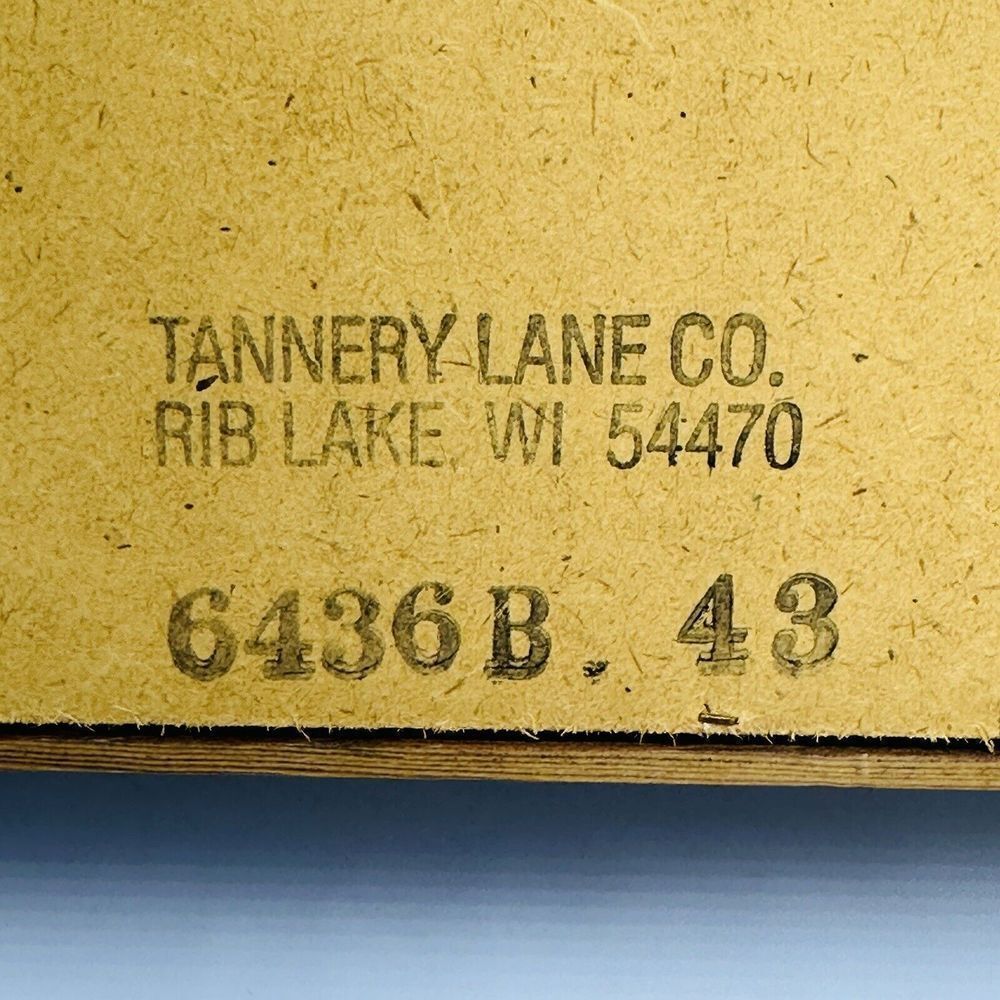 Tannery Lane Trinket Curio Glass Co Wooden Miniature Front Wall Ornament Hanging - Picture 13 of 15